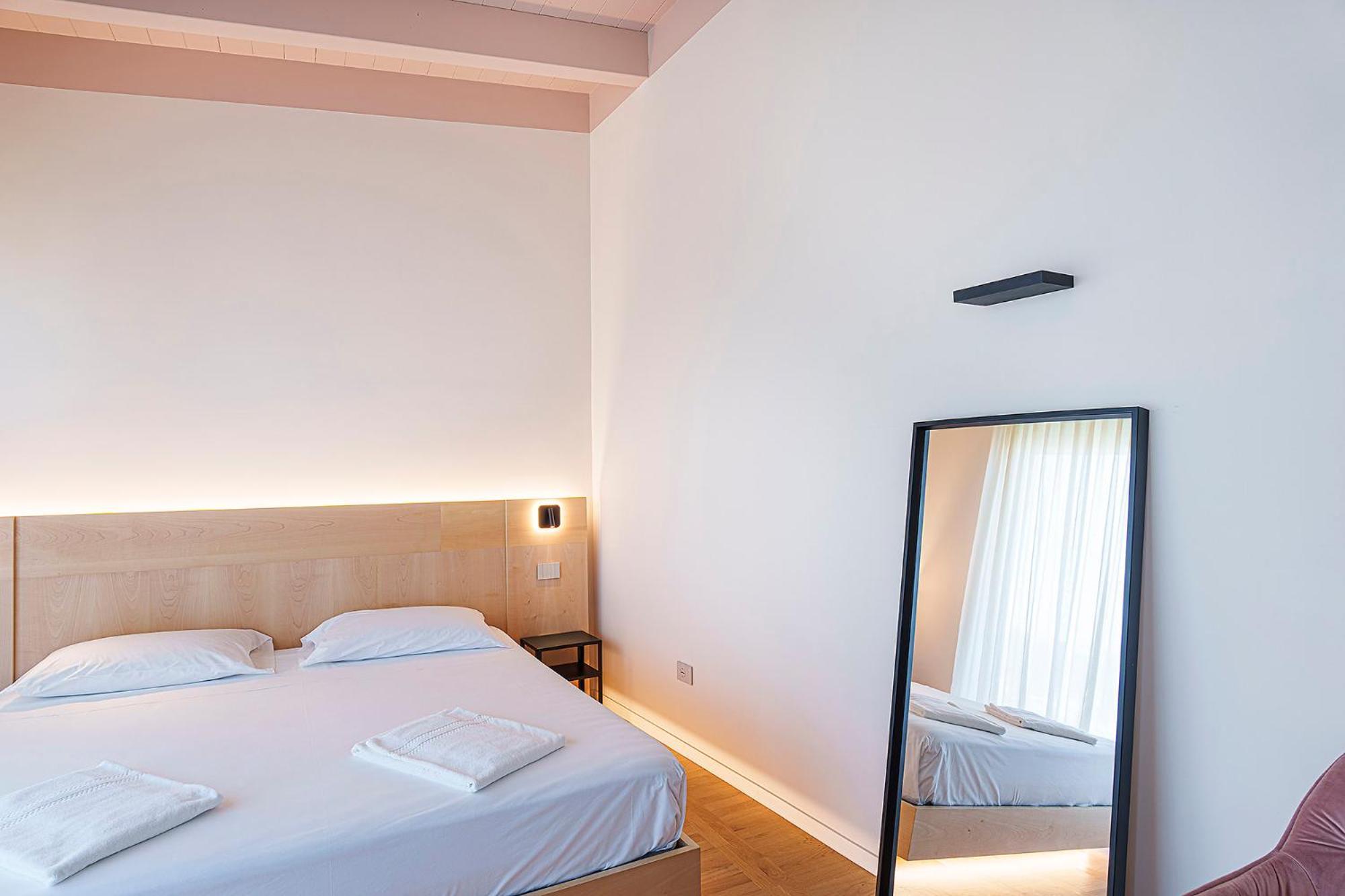 Uefio - Luxury Suites Monte di Procida Exteriör bild