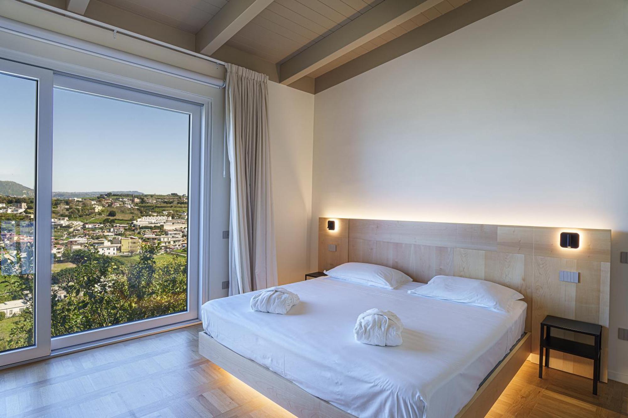 Uefio - Luxury Suites Monte di Procida Exteriör bild