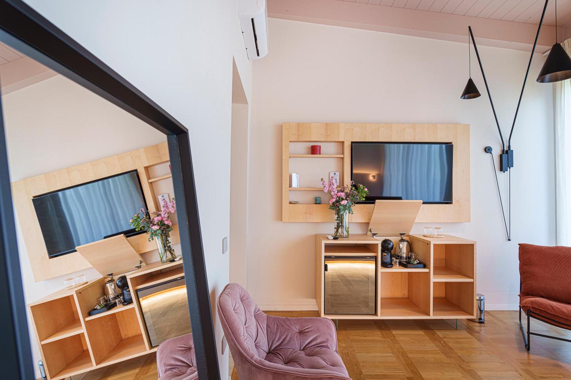 Uefio - Luxury Suites Monte di Procida Exteriör bild